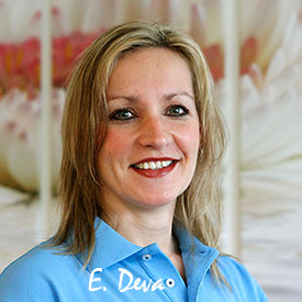 Frau Edina Deva