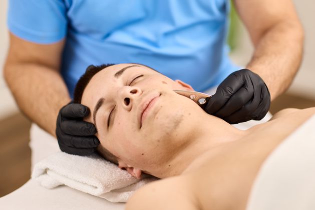Gesichtsbehandlung